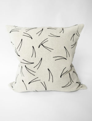 北歐設計師款 - 刺繡抱枕套 BARR CUSHION COVER, BLACK