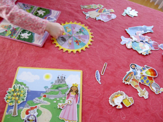 Playing-the-eeBoo-Fairy-Tale-Spinner-Game-with-Kids