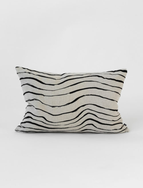 北歐設計師款 - 刺繡抱枕套VÅG WAVE CUSHION COVER,BLACK 38X58cm